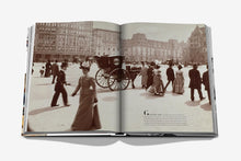 Load image into Gallery viewer, Fifth Avenue: 200 Years of Stories and Legends