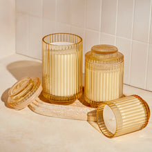 Load image into Gallery viewer, La Jolie Muse Amélie Candle Collection, 19 oz.