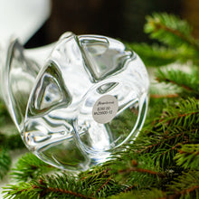 Load image into Gallery viewer, Simon Pearce Spiral 4-Sided Glass Tree, 12"