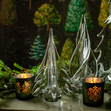 Load image into Gallery viewer, Simon Pearce Spiral 4-Sided Glass Tree, 12"