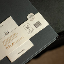 Load image into Gallery viewer, Printworks Art of Backgammon, Board Game, Classic