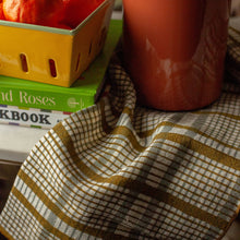 Load image into Gallery viewer, Linen Napkins, set of 6