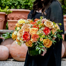 Load image into Gallery viewer, Designer's Choice MARKET FLORAL
