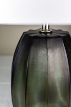 Load image into Gallery viewer, Guaxs Koonam Handblown Glass Tablelamp