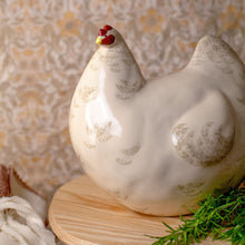 Load image into Gallery viewer, Les Ceramiques de Lussan Hen