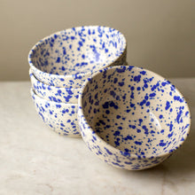 Load image into Gallery viewer, Splatterware Bowls Set of 4, in Color Lake