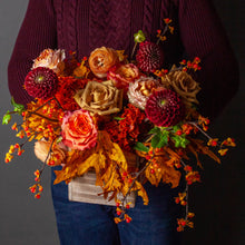Load image into Gallery viewer, Designer's Choice MARKET FLORAL