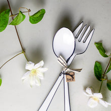 Load image into Gallery viewer, Outline Enamel Serving Set