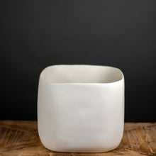 Load image into Gallery viewer, Tina Frey Planter