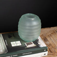 Load image into Gallery viewer, Gauxs Belly Large, Sky