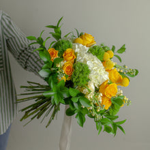 Load image into Gallery viewer, Custom Hand-tied Bouquet