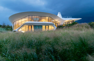 Blue Dream and the Legacy of Modernism in the Hamptons: A House by Diller Scofidio + Renfro