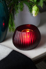 Load image into Gallery viewer, Guaxs Nagaa Tealight Holder, Red
