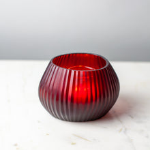 Load image into Gallery viewer, Guaxs Nagaa Tealight Holder, Red
