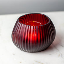 Load image into Gallery viewer, Guaxs Nagaa Tealight Holder, Red
