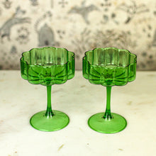 Load image into Gallery viewer, Fazeek Wave Green Coupe Glasses, Set of 2
