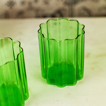 Load image into Gallery viewer, Fazeek Wave Green Beverage Glasses, Set of 2
