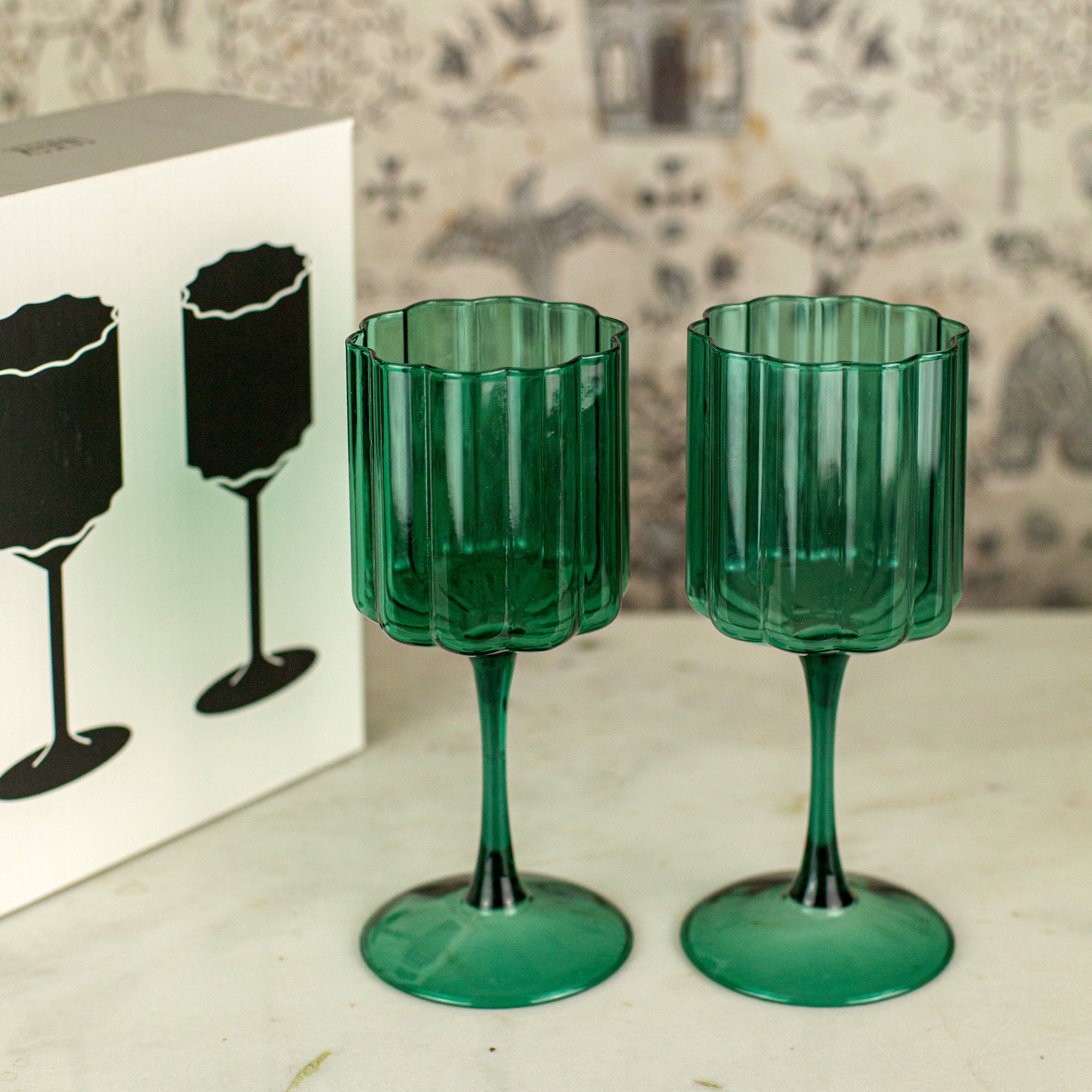 Fazeek Wave Teal Wine Glasses
