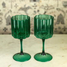 Load image into Gallery viewer, Fazeek Wave Teal Wine Glasses

