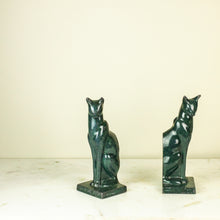 Load image into Gallery viewer, Cat Bookends, Vintage
