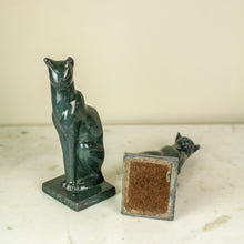 Load image into Gallery viewer, Cat Bookends, Vintage
