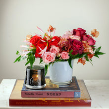 Load image into Gallery viewer, Designer&#39;s Choice MARKET FLORAL
