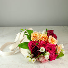 Load image into Gallery viewer, Fleur Flower Folio
