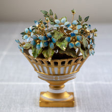 Load image into Gallery viewer, Tole Metal Flower Arrangement
