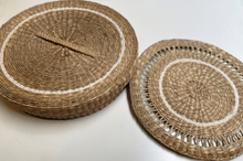 Load image into Gallery viewer, Seagrass White Placemats, Set of 6
