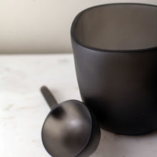 Load image into Gallery viewer, Tina Frey Cuadrado Lidded Ice Bucket + Scoop
