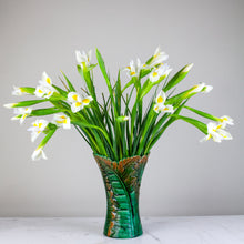 Load image into Gallery viewer, Vintage Majolica Fern Vase
