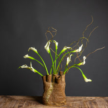 Load image into Gallery viewer, Ikebana Vase, Tulipierre Style
