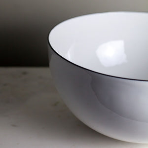 Outline Enamel Bowl